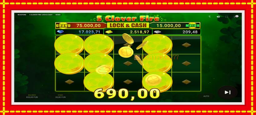 Slot machine 5 Clover Fire Lock & Cash with access to free game online, picture 5