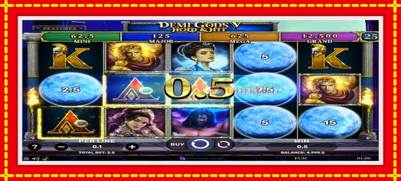 Slot machine Demi Gods V Hold & Hit with access to free game online, picture 3