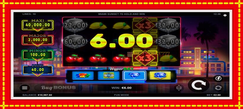 Slot machine Miami Sunset 7s Hold and Win with access to free game online, picture 4