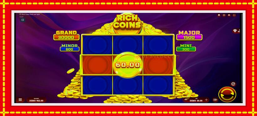 Slot machine Rich Coins Hold and Spin with access to free game online, picture 3